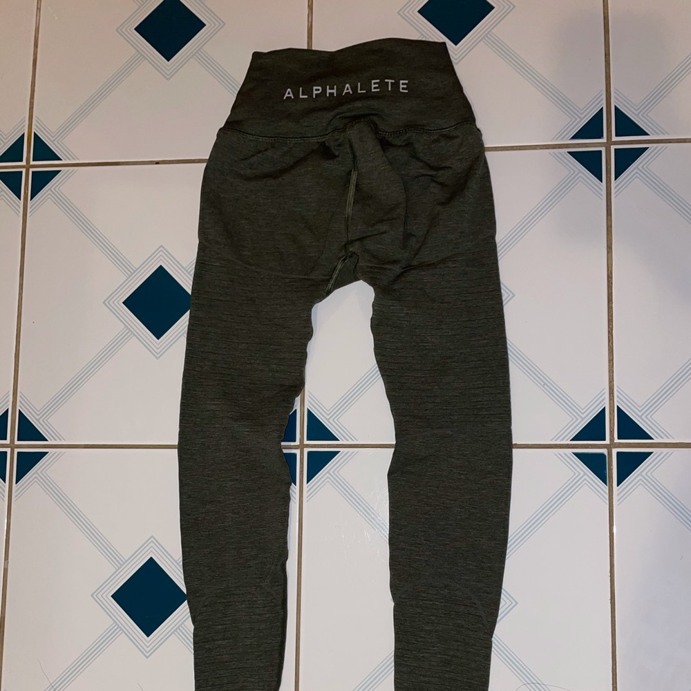 Alphalete Olive Green Leggings